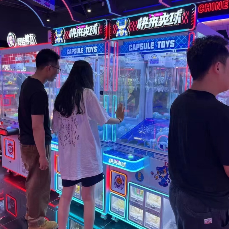Mesin Cakar Mainan Kapsul Mesi - Arcade Toy Claw Vending Machine ulasan dan harga